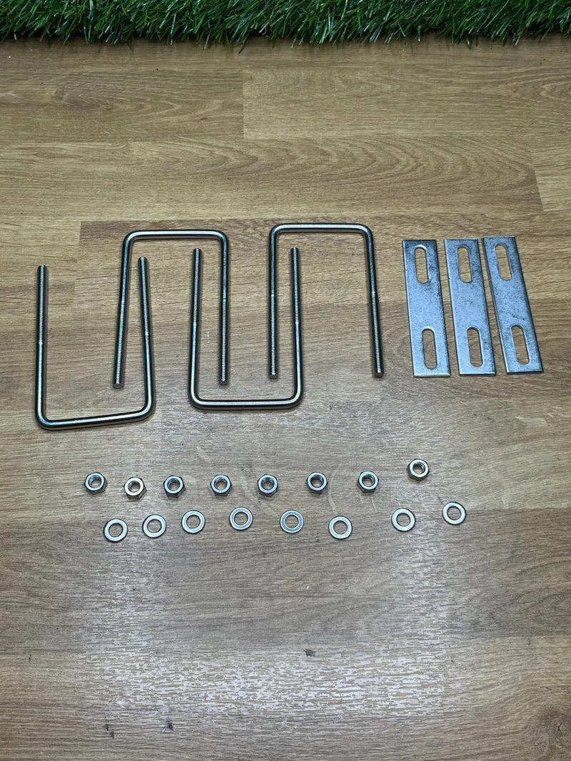 Juego de 4 tornillos en U M6 de 50 x 100 mm
