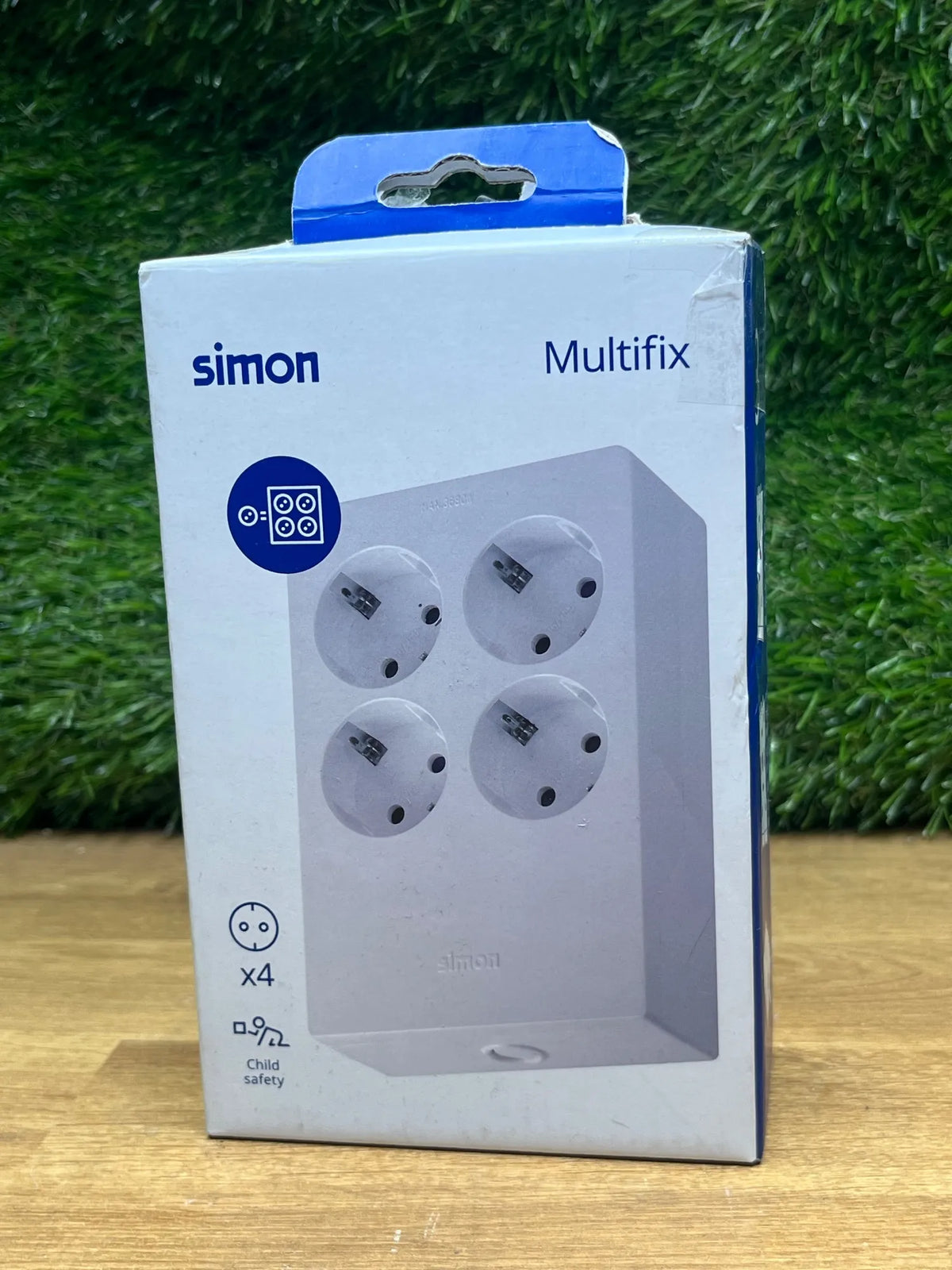 Enchufe Múltiple Multifix SIMON BRICO