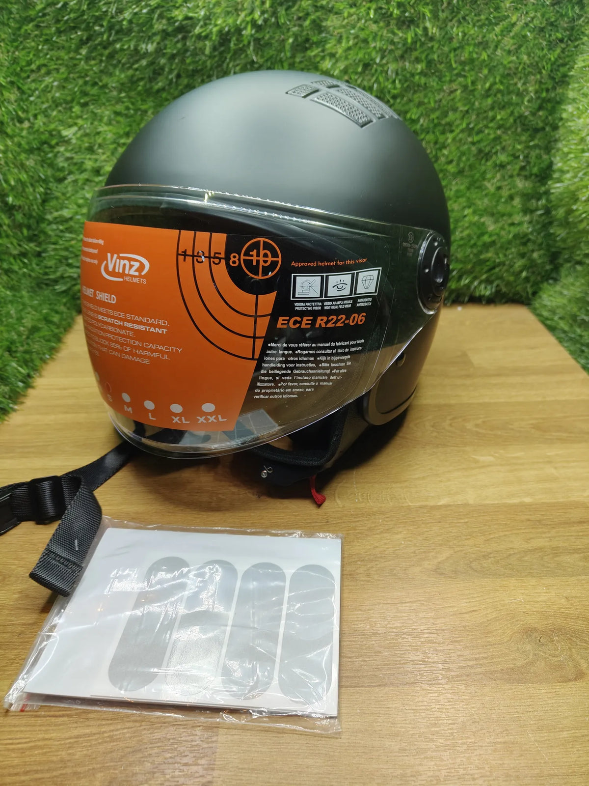 Casco de moto VINZ