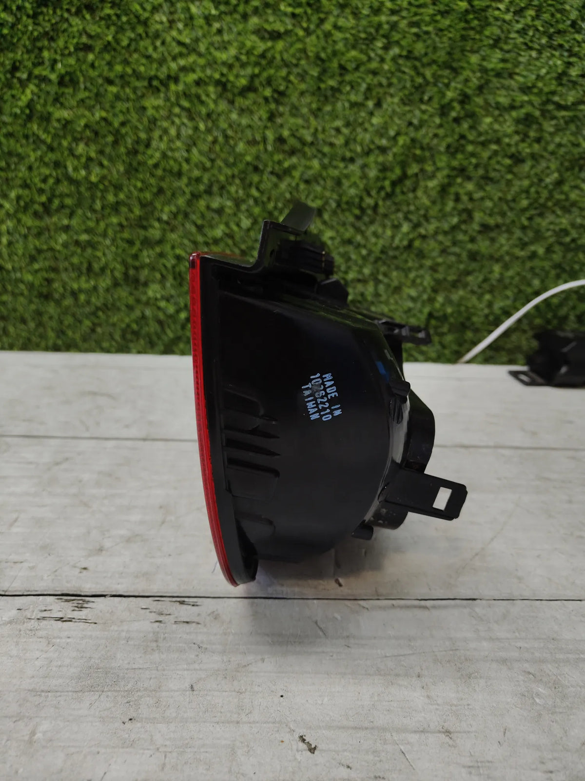 Luz trasera izquierda roja compatible con Volkswagen