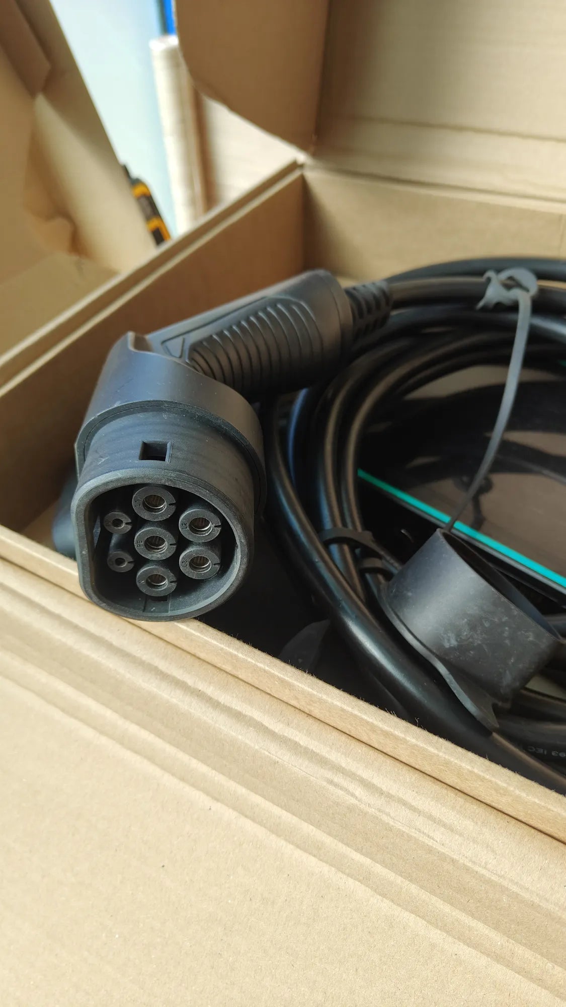 Cargador para Vehículos Eléctricos EV PHEV Cable 6m