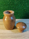 Urna de madera de acacia pequeña para perro