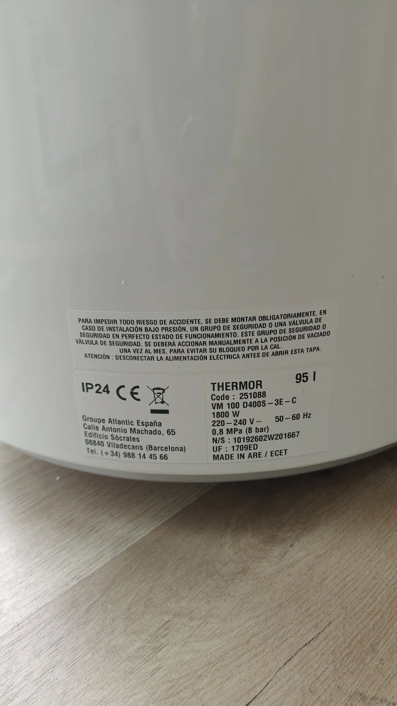 Calentador de agua eléctrico vertical de 100 L – 1800 W