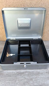 Caja de efectivo con cerradura