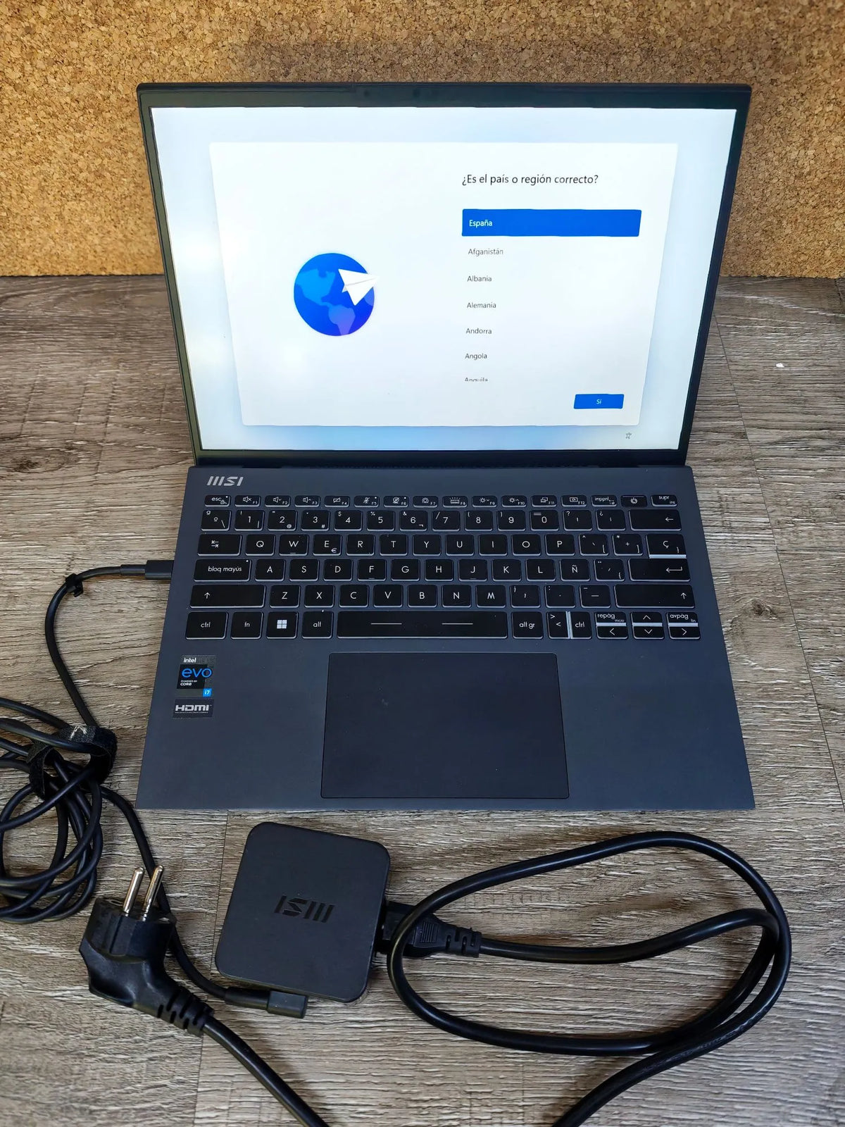 Portátil MSI Prestige 13 Evo A13M-068ES