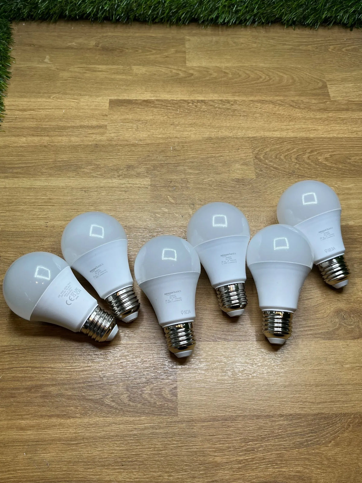 Bombilla LED E27 rosca Edison Amazon Basics