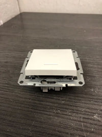 Mando empotrable blanco
