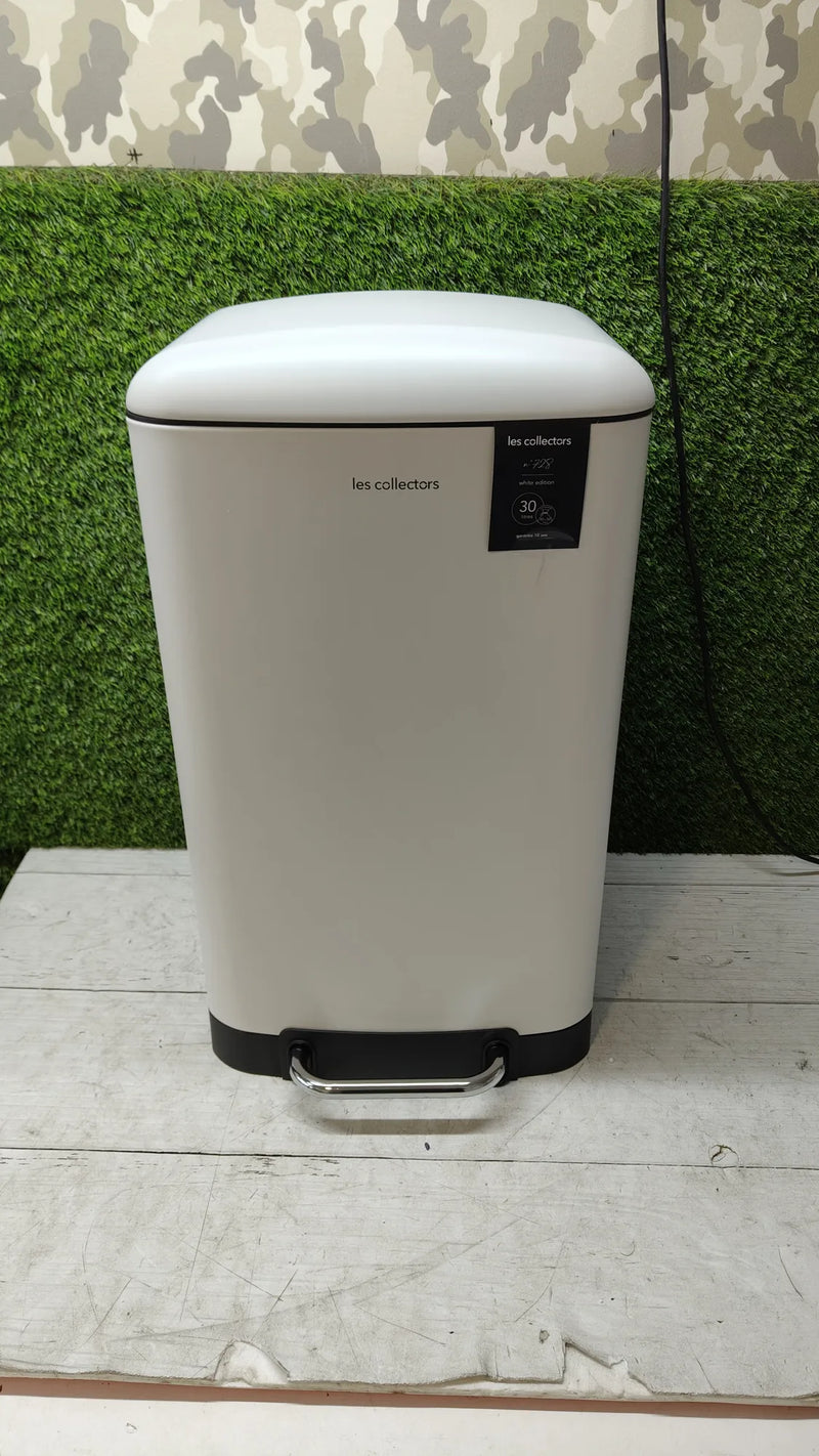 Cubo de basura de cocina a pedal