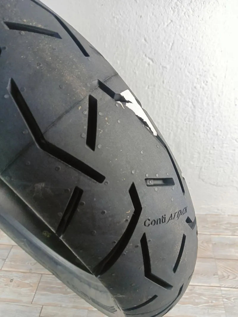 Rueda para moto CONTIROADATTACK 3