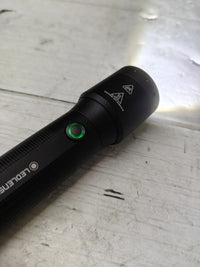 Linterna LED Recargable - LEDLENSER P7R CORE