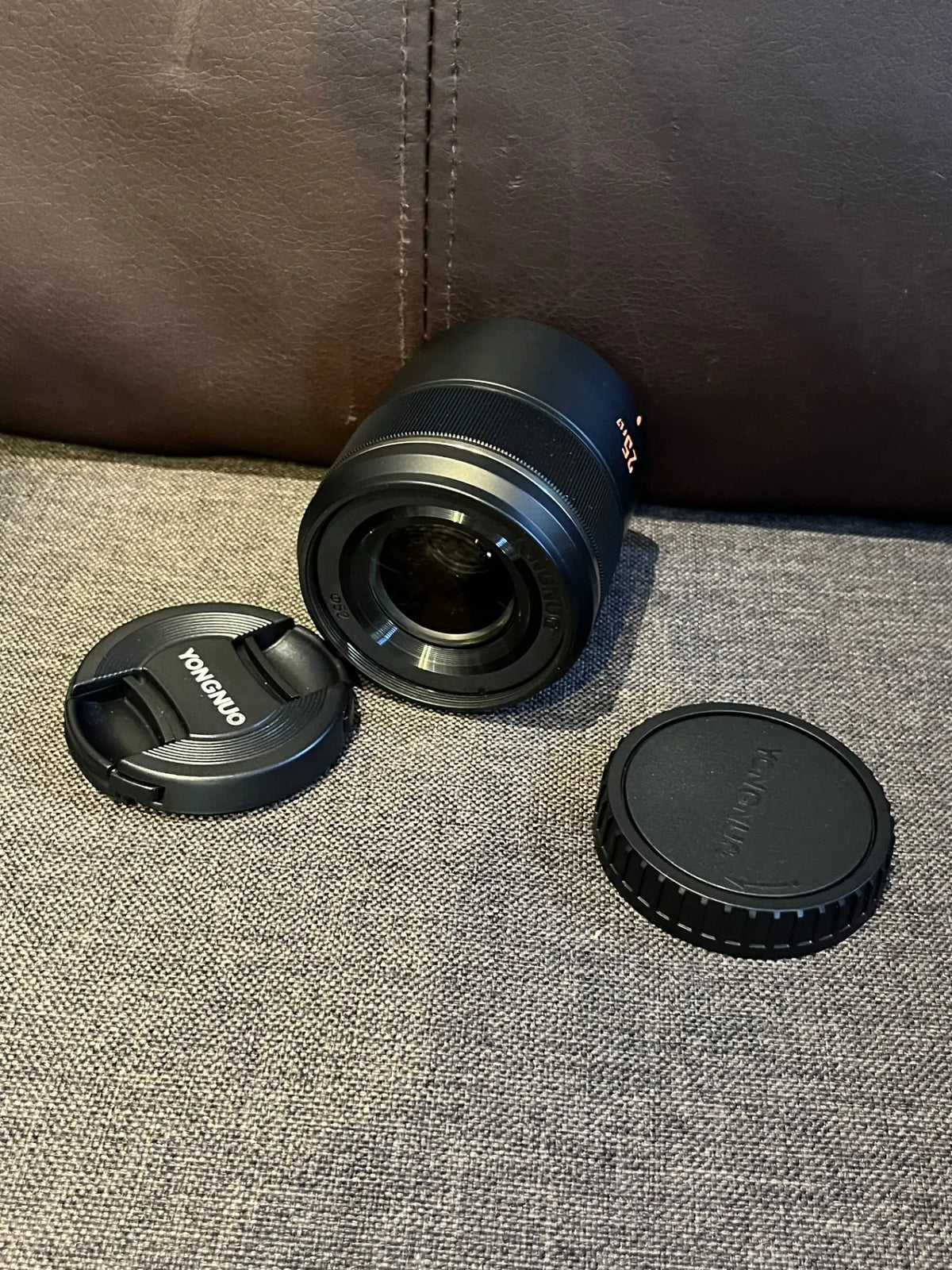 Objetivo fotográfico de focal fija YONGNUO