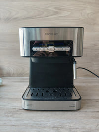 Cafetera express Power Espresso - CECOTEC