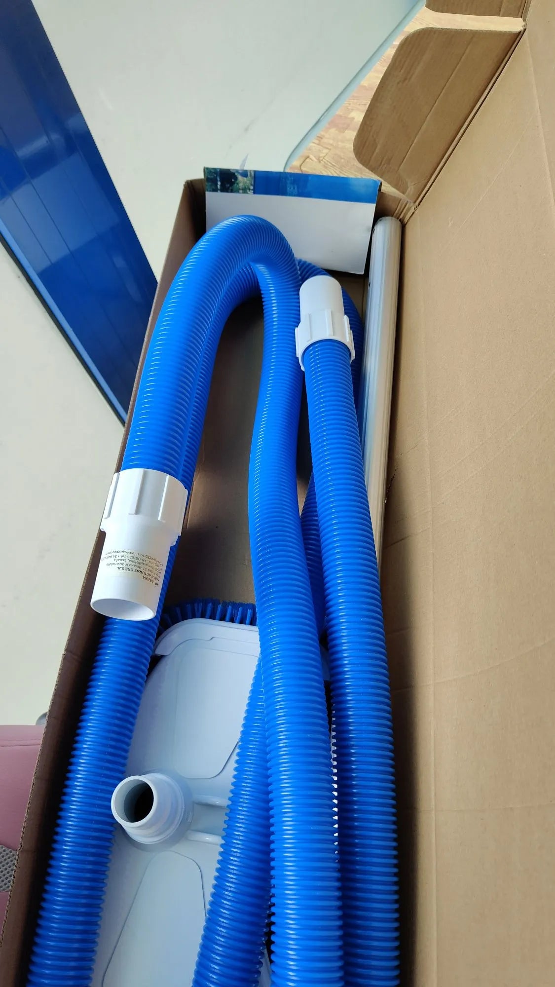 Kit Limpiafondos para Piscinas Elevadas y Enterradas