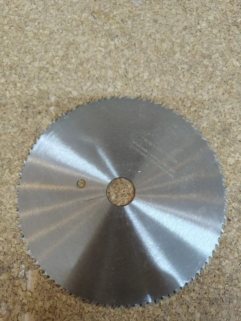 Hoja de sierra circular de 150 x 20 KWB
