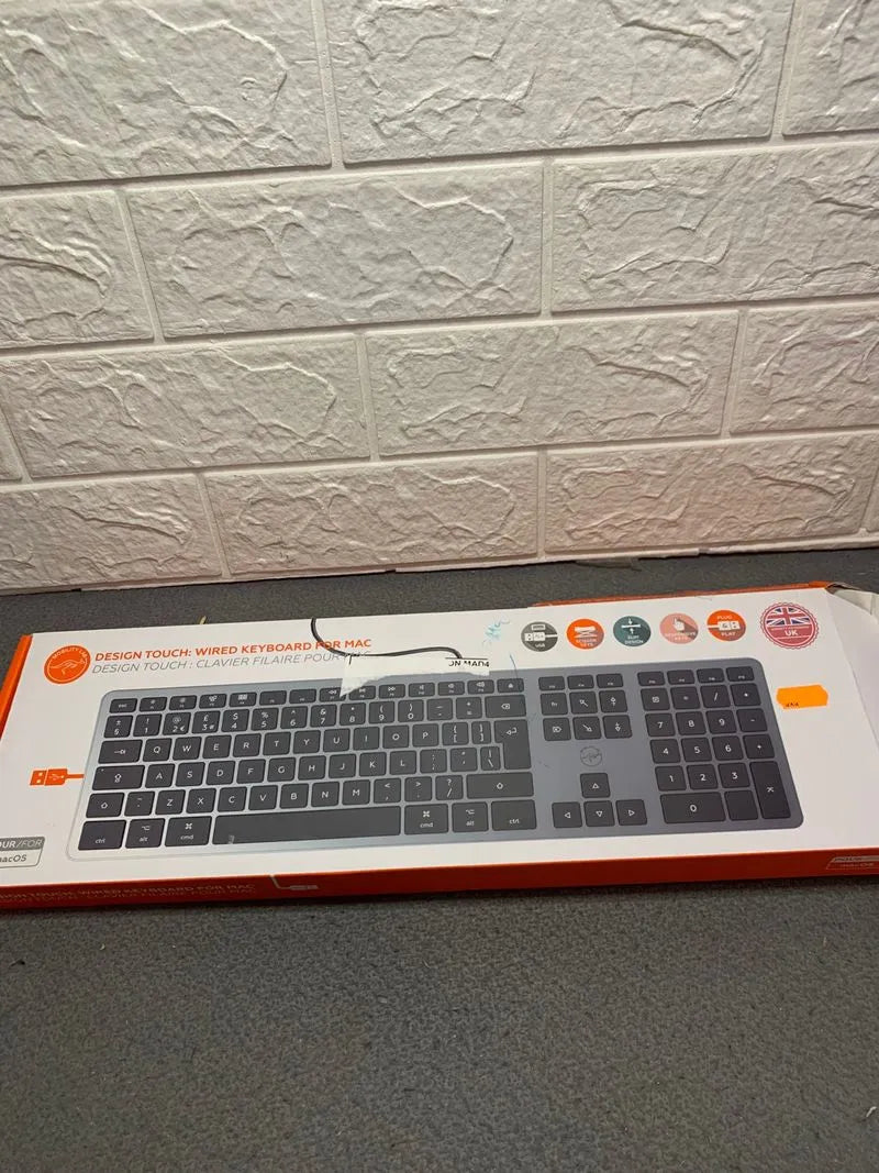 Teclado ingles con cable