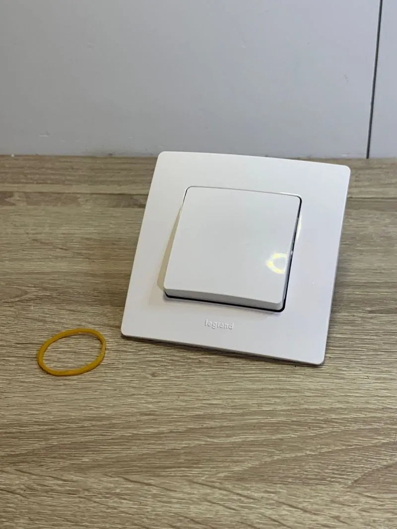 Conmutador BL Monobloc Legrand
