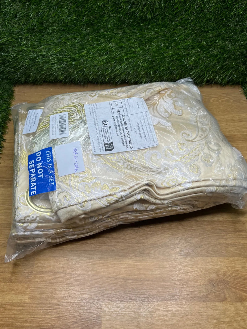 Juego de 2 cortinas europeas Dorado