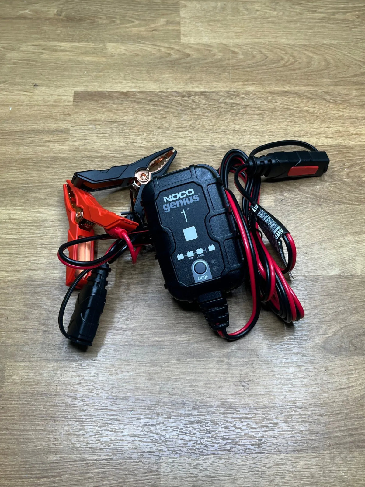 Cargador de baterías 1A 6V/12V NOCO GENIUS1