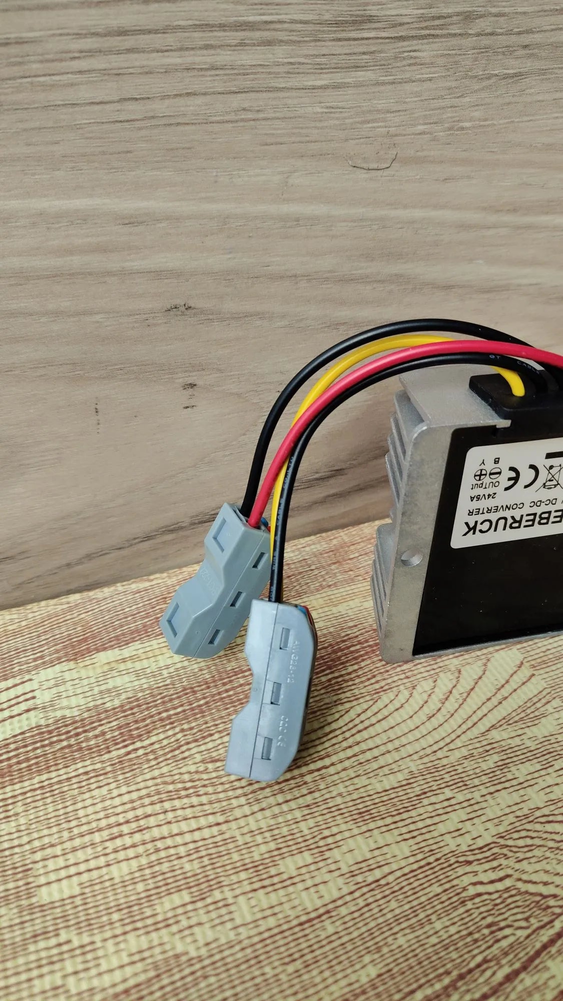 Convertidor de tensión 10A 120W