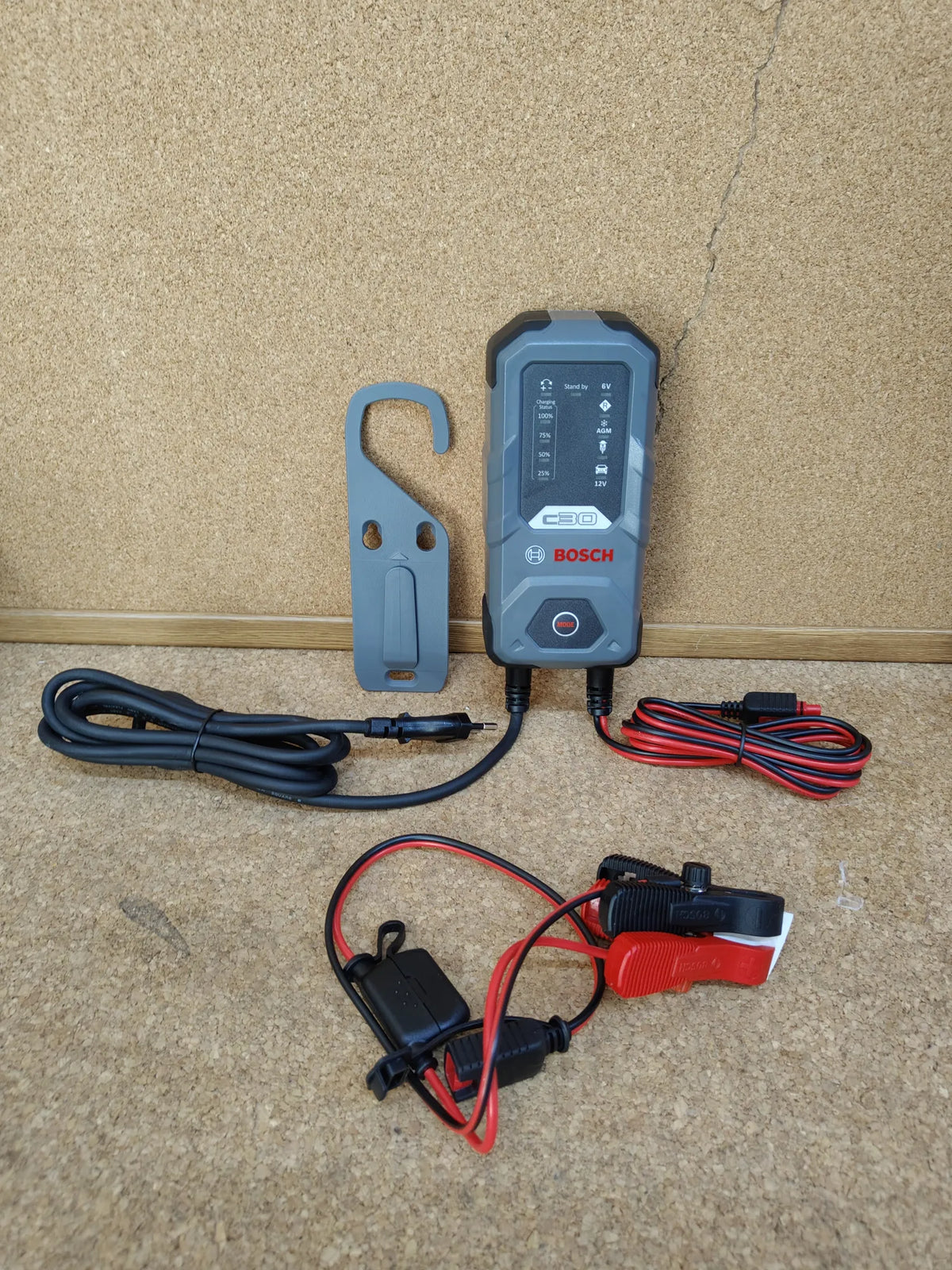 Cargador de Batería para Coche C30 Bosch