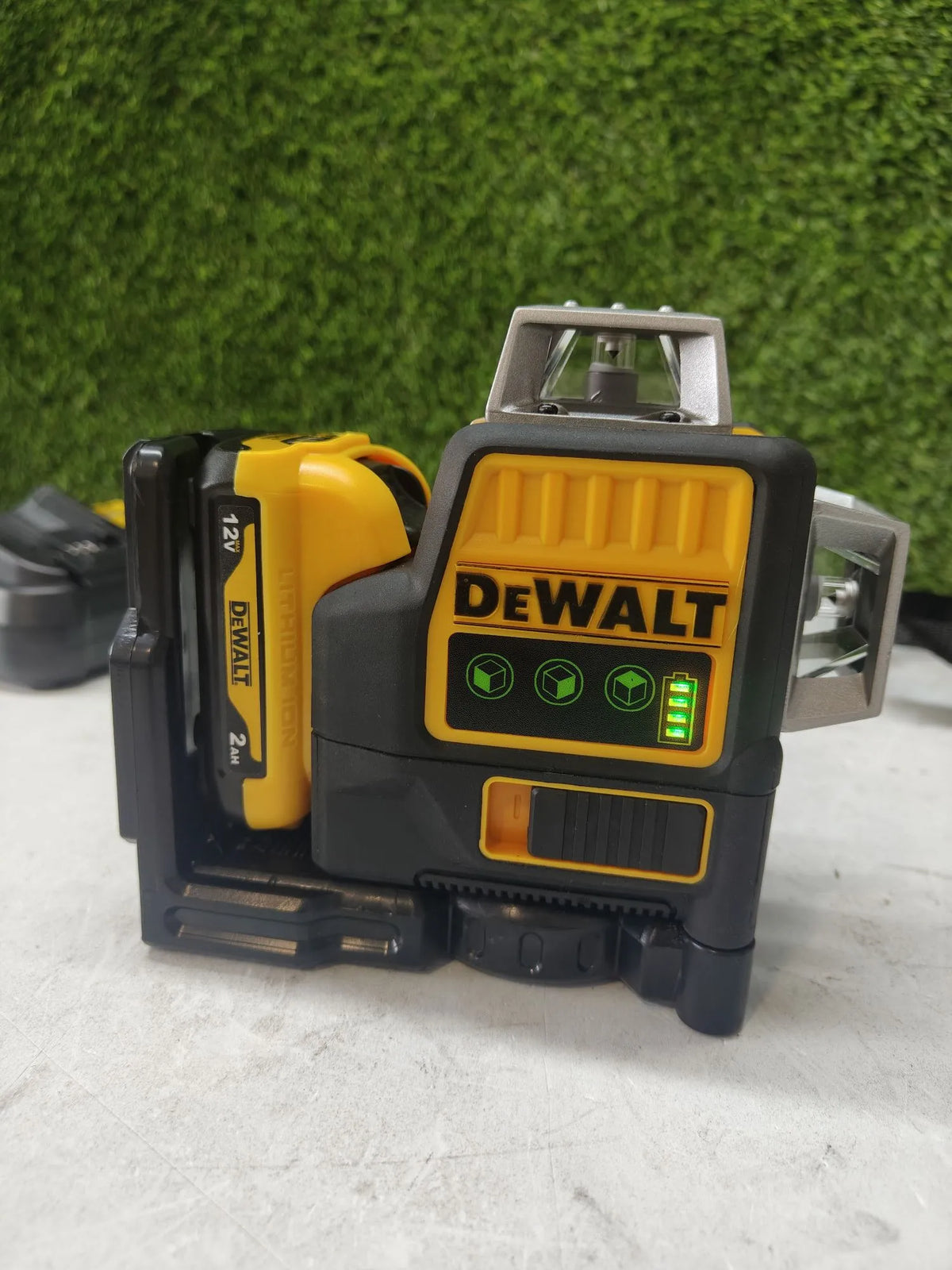 Nivel laser de linea cruzada - Dewalt