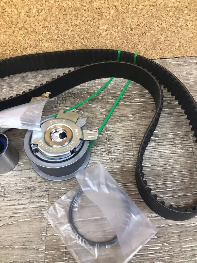 SKF VKMC 01250-2 Kit Distribución + Bomba