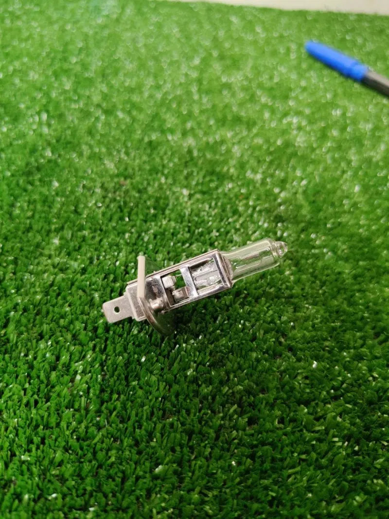 Bombilla Halógena H1 HELLA