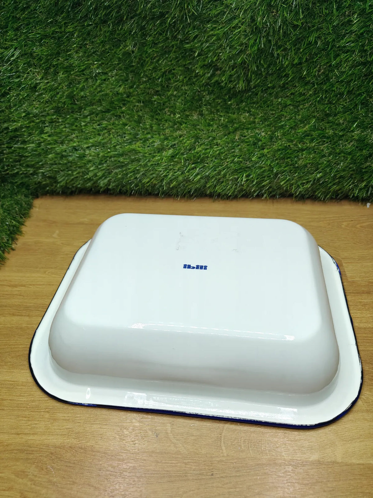 Plato pequeño rectangular esmaltado IBILI