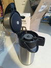 tetera de acero inoxidable Olympia Airpot, con infusor