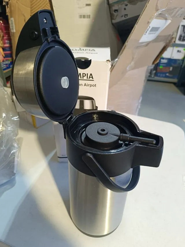 tetera de acero inoxidable Olympia Airpot, con infusor