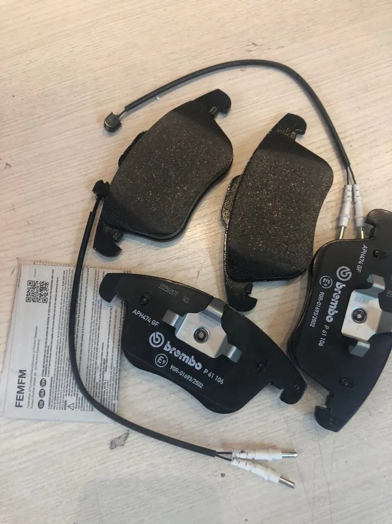 Brembo P 61 106 Pastillas de Frenos