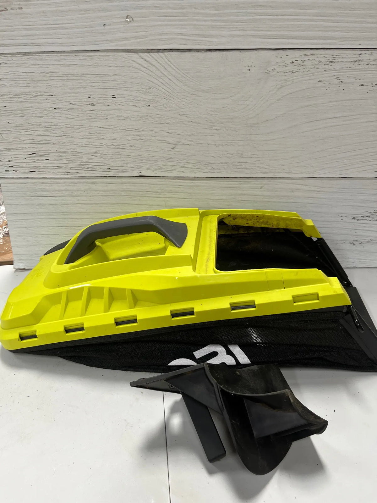 Cortacésped Eléctrico 1500 W de 36cm RYOBI