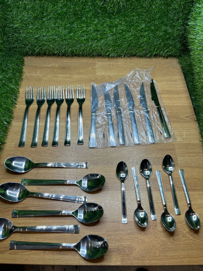 Set 24 piezas cubiertos de acero inox Monix Reims