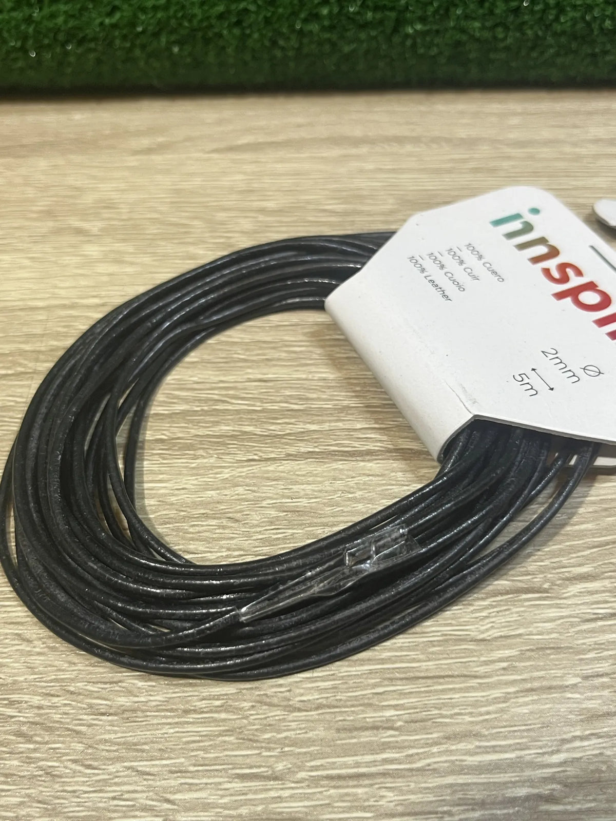 CORDÓN DE Cuero Negro 2 MM x 5 M INNSPIRO