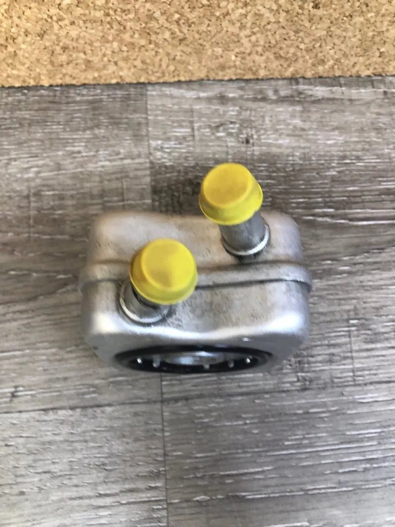 MAHLE CLC161000S Radiador de Aceite