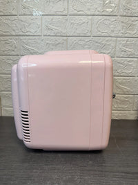 Mini refrigerador portátil