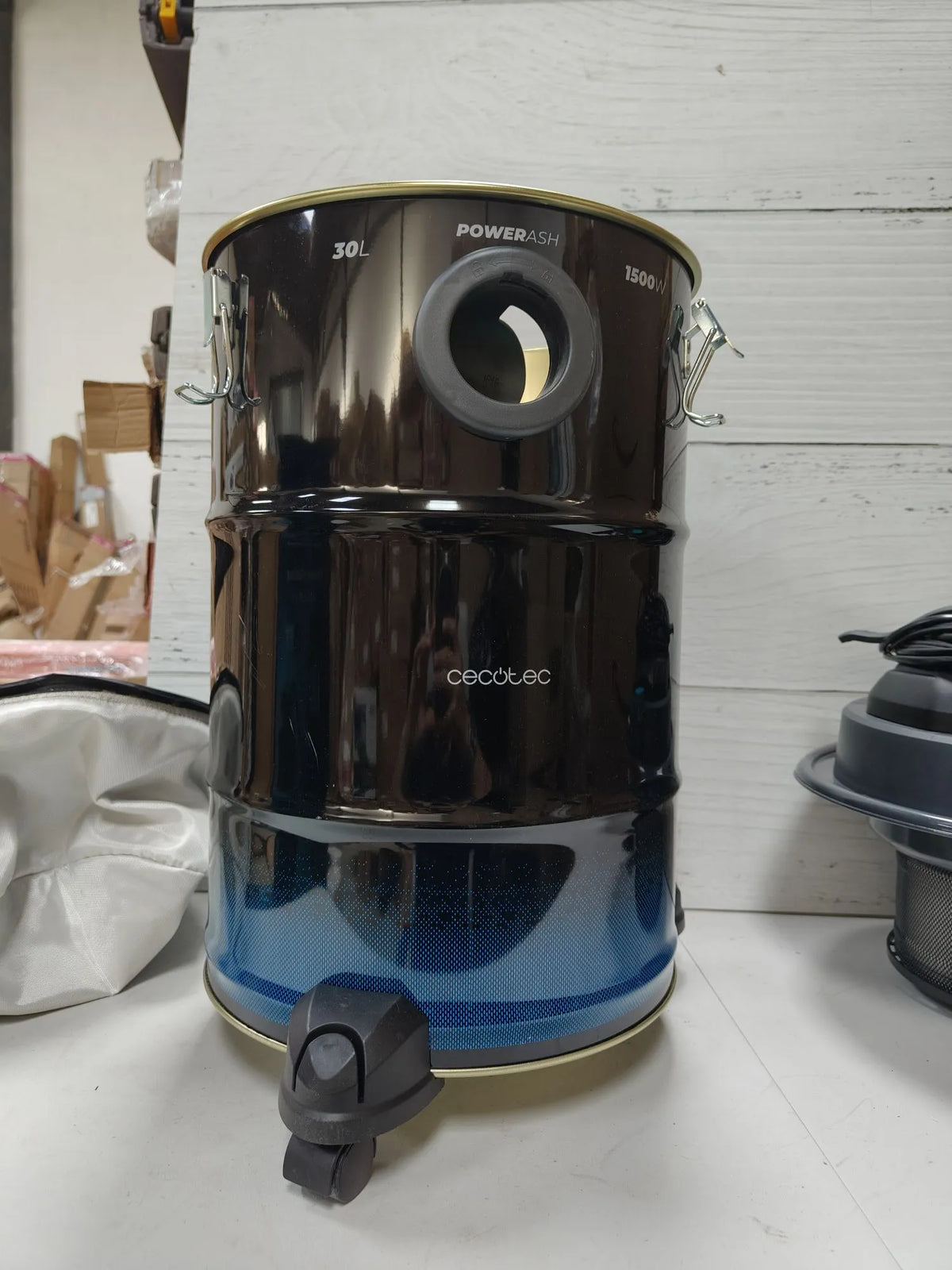 Aspirador de cenizas de 30L - Cecotec