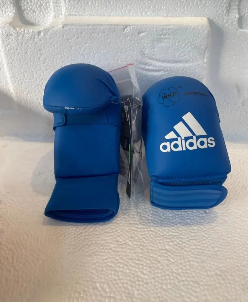 Guantes de Karate Aprobado WKF Adidas