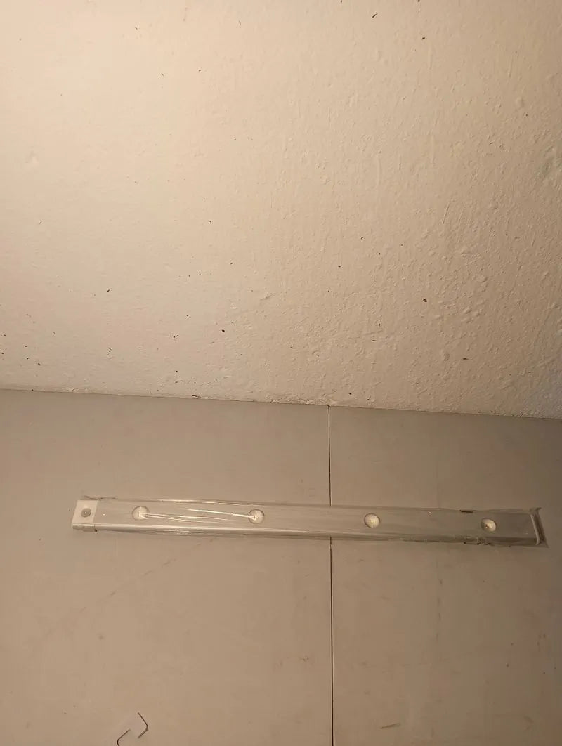 Luz de armario