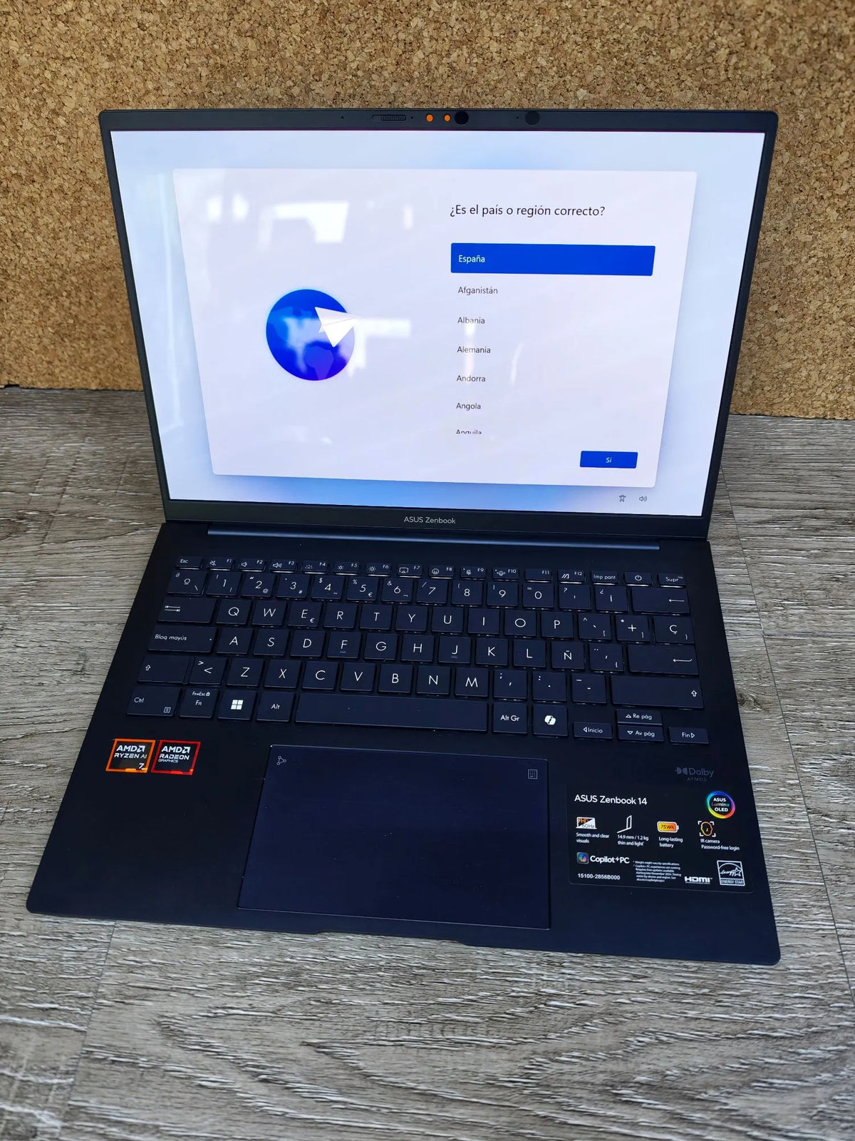 ASUS Zenbook 14 OLED ordenador portatil