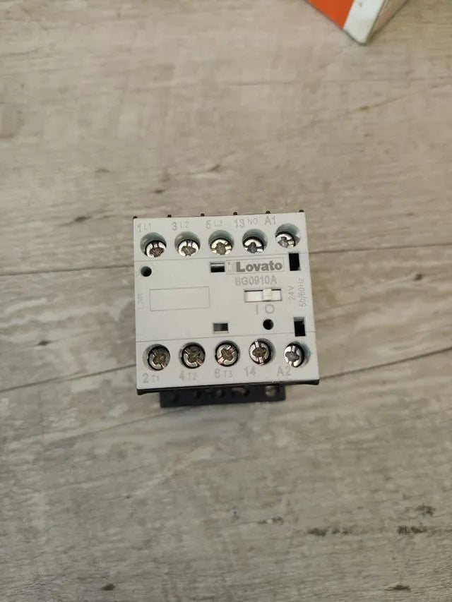 Minicontactor tripolar Ac3 - LOVATO