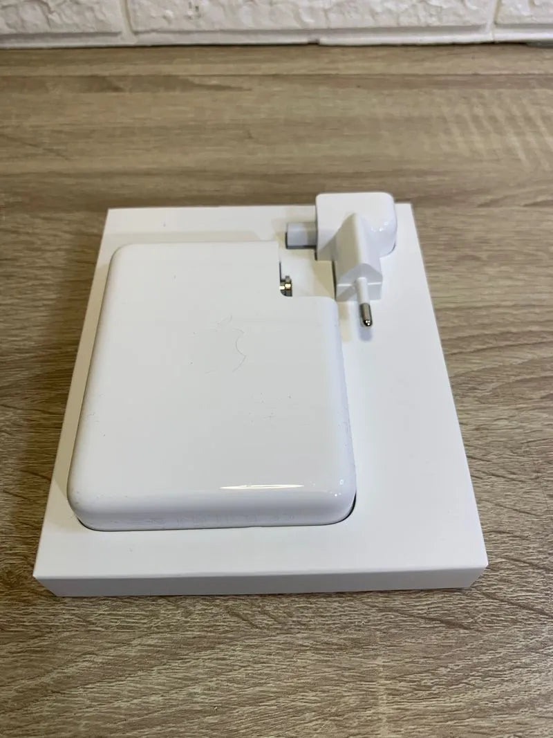 Adaptador de Corriente Apple 140 W