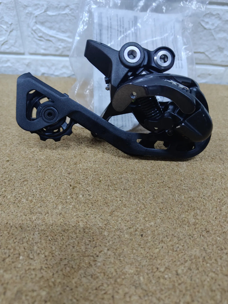 Descarrilador trasero SHIMANO Deore XT RD-T8000