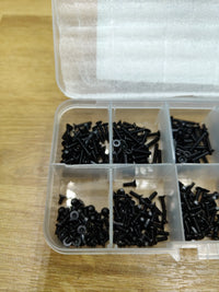 Juego de tornillos y tuercas