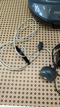 Limpiafondos Inalámbrico con App y Mando, 3 Motores
