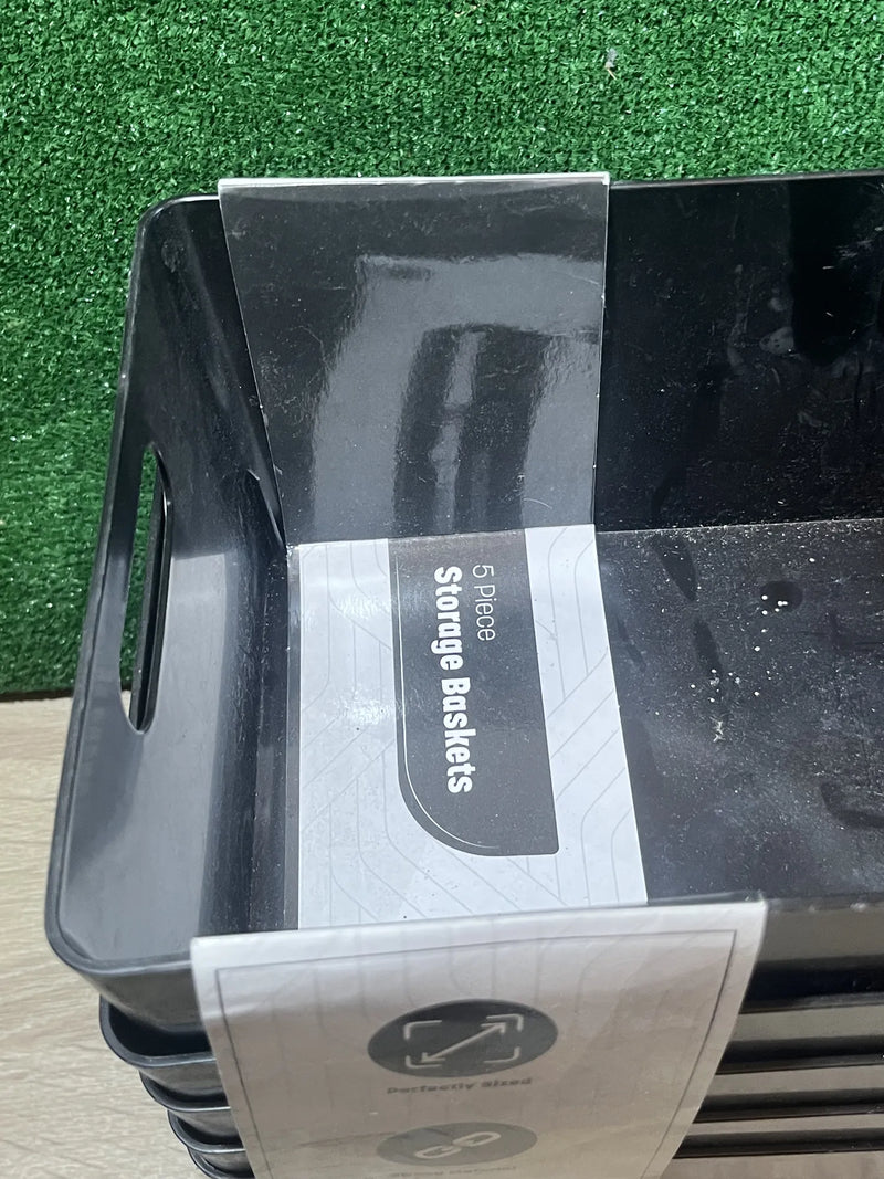 Cesta de plástico negro para estudio KEPLIN