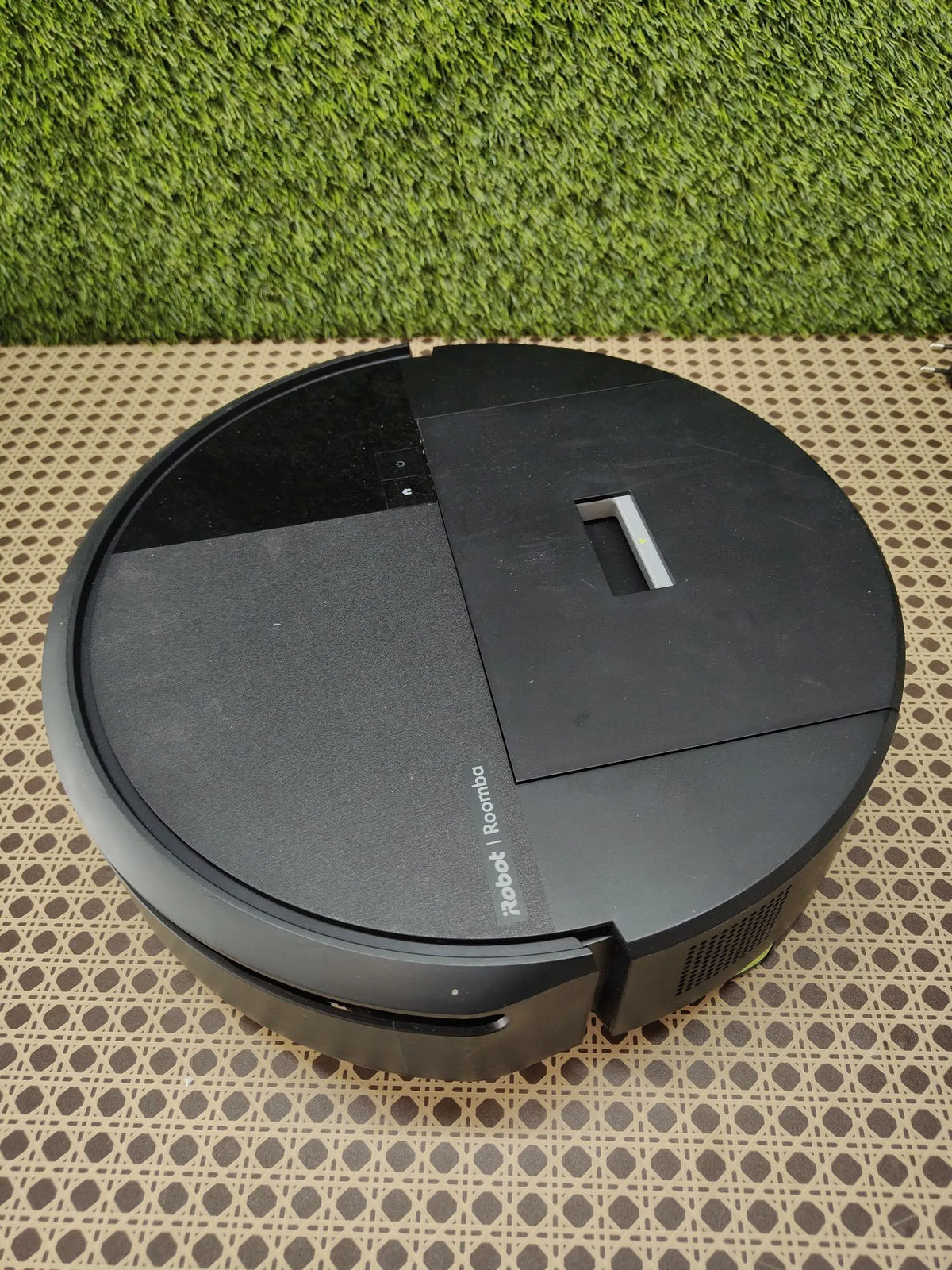 Robot aspirador y friegasuelos - irobot