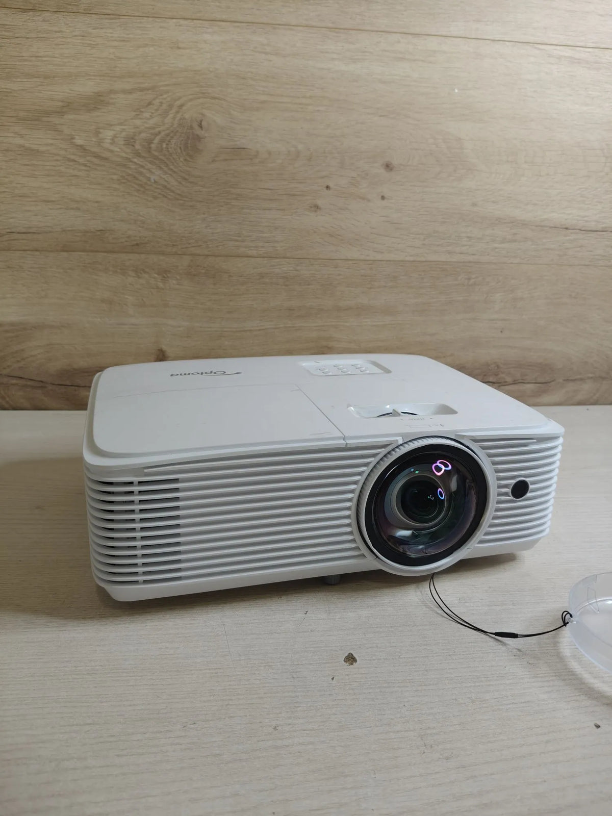 Proyector 4000 Lumenes - OPTOMA GT500XR