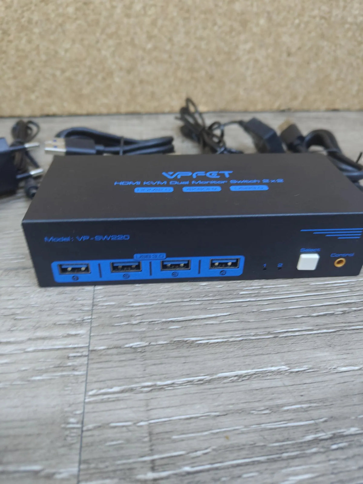 Switch para 2 monitores KVM