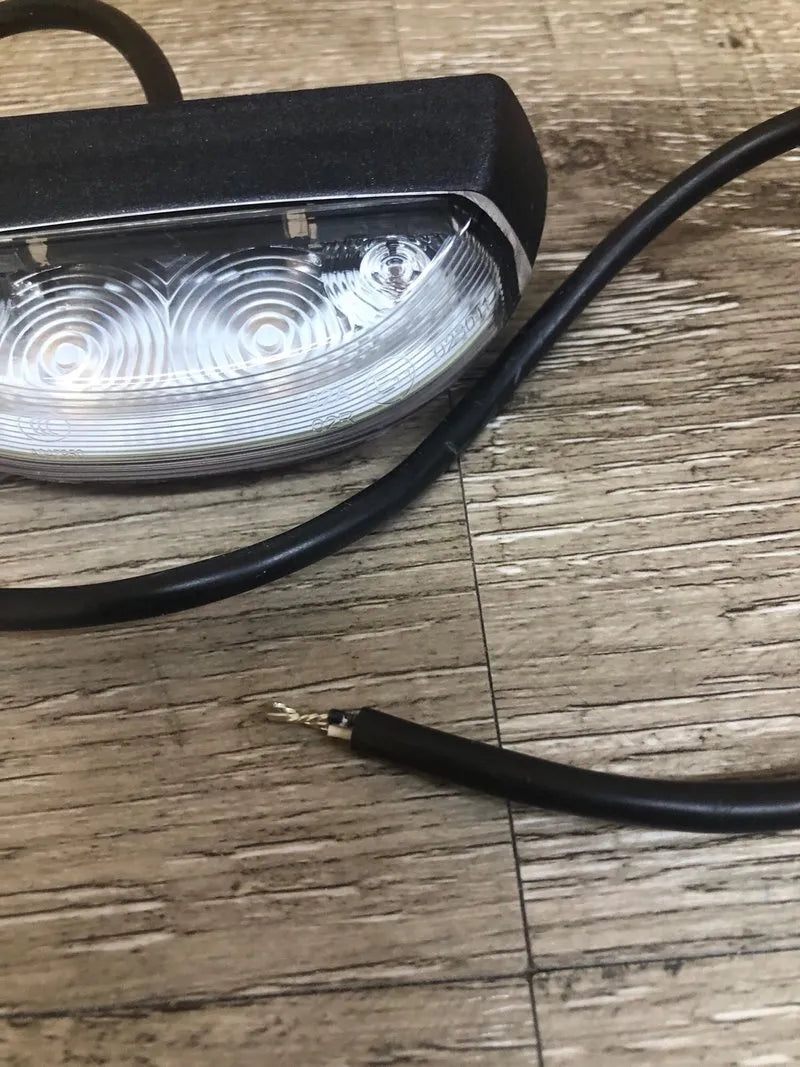 HELLA 2XS 205 020-051 Luz de gálibo LED 24V